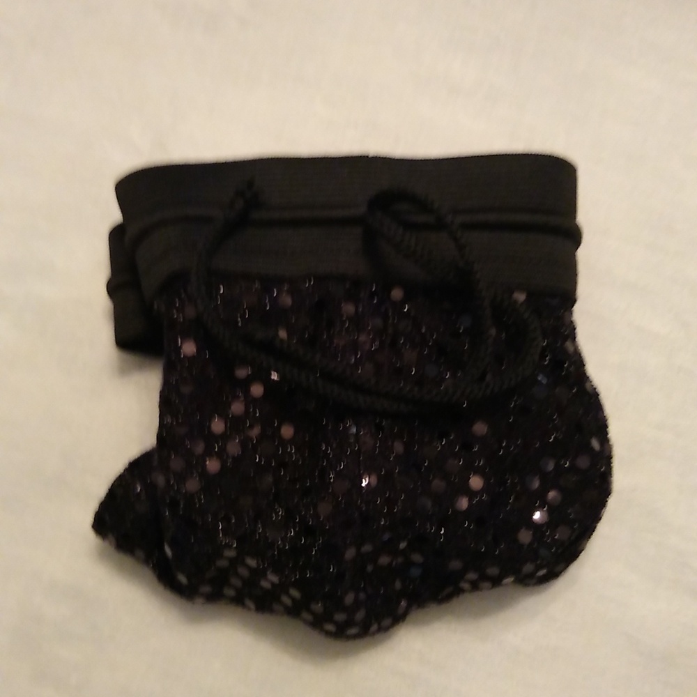 SEQUIN THONG - Picture 7 of 8